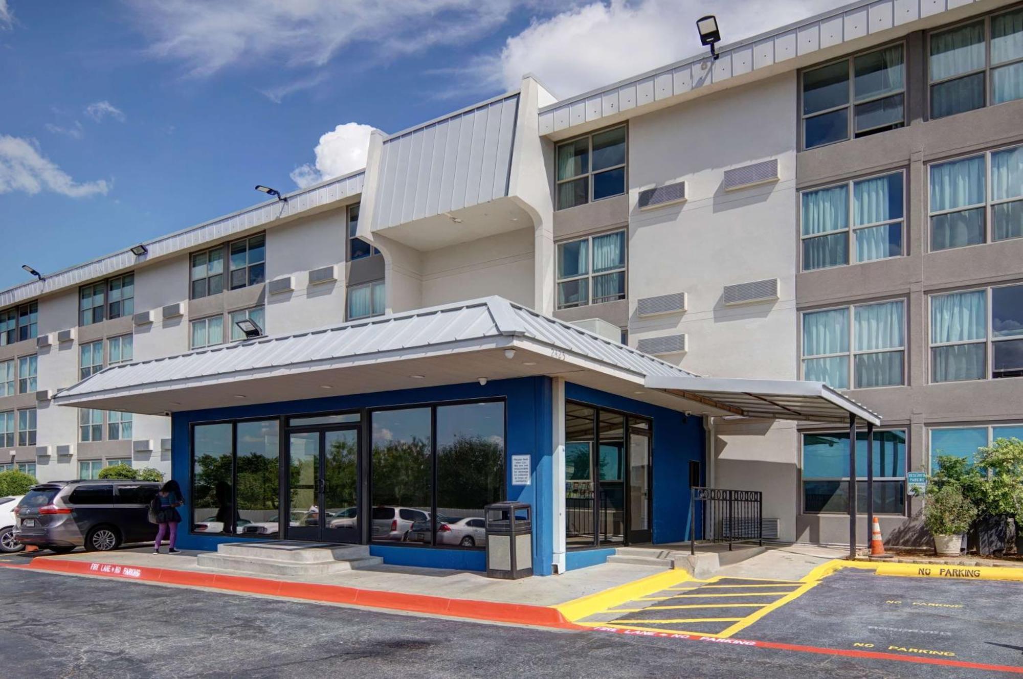 Motel 6-Fort Worth, Tx - Downtown East Zewnętrze zdjęcie